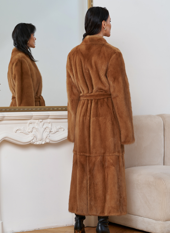 Женская длинная шуба из меха норки