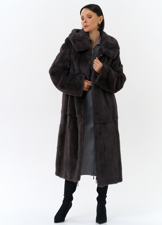 Женская шуба из меха норки  капюшоном модель № 24811 универмаг малина