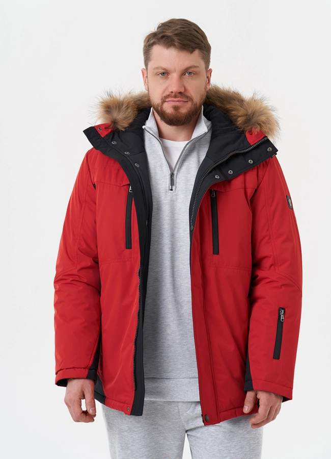 Яркая куртка с капюшоном из меха енота модель № 28277 универмаг малина