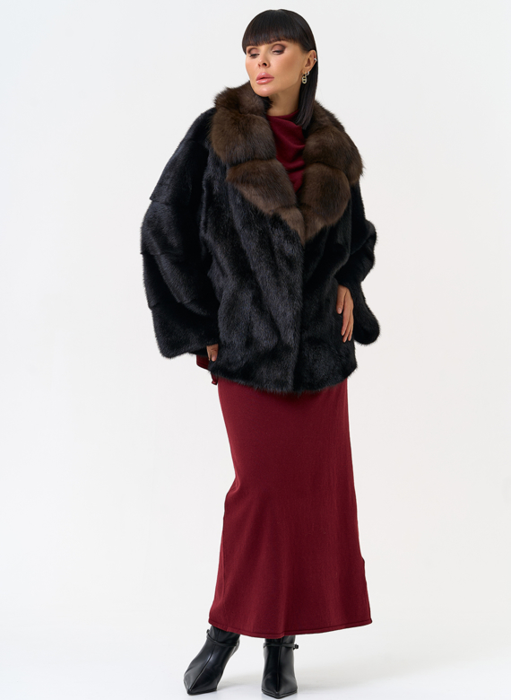 Шуба из меха норки с воротником из меха куницы
