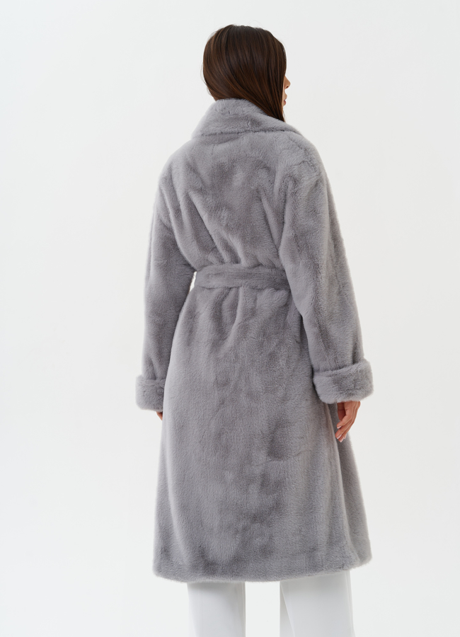 Пальто из эко меха с английским воротником модель № 27686 универмаг малина