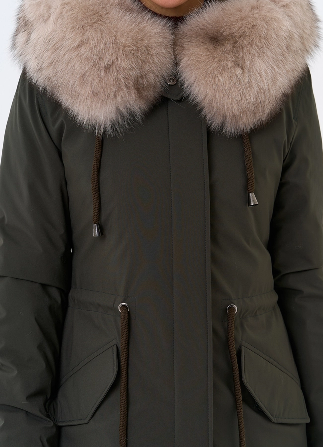 Женская парка с капюшоном из меха песца модель № 31990 универмаг малина