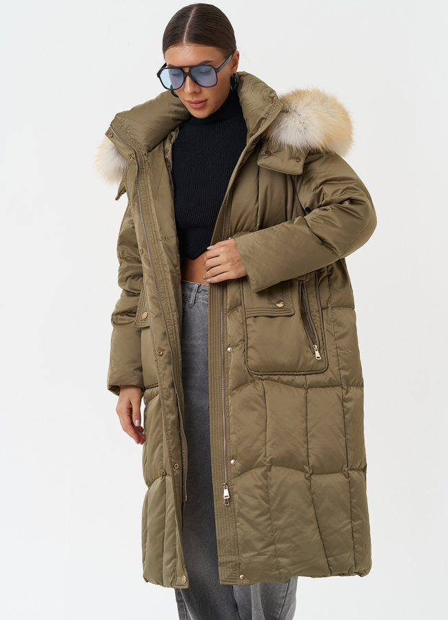 фото Пуховик с капюшоном из меха лисы модель № 28850