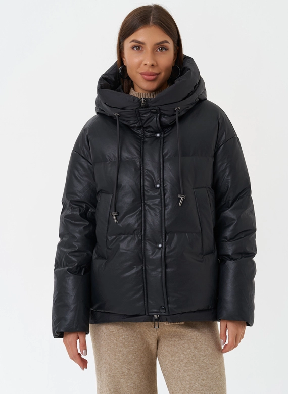 Утепленная куртка с капюшоном