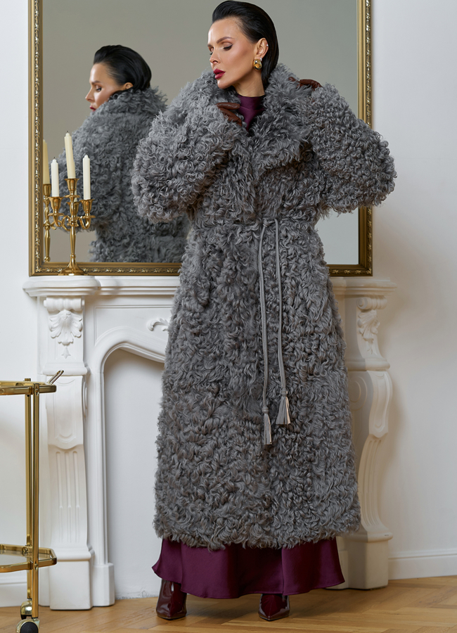 Женская двухсторонняя дубленка с английским воротником модель № 31631 в кредит