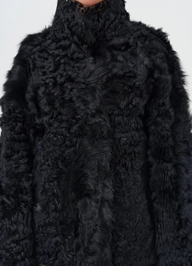 Женская двухсторонняя натуральная дубленка модель № 28422 универмаг малина